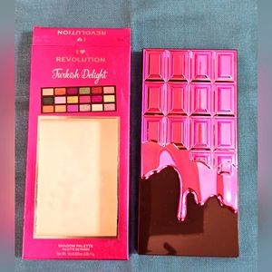 I Heart Revolution Turkish Delight Shadow Palette